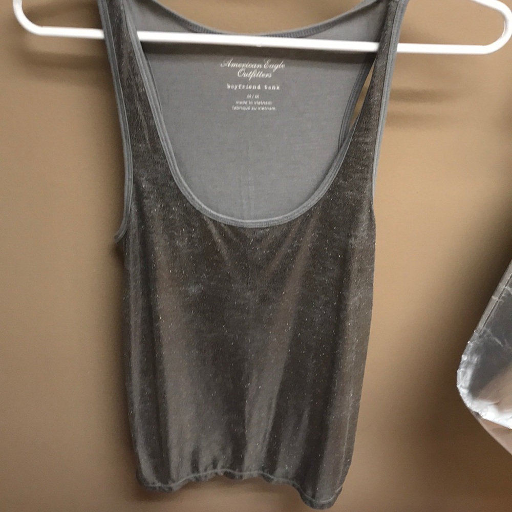 AE dressy boyfriend tank. Women’s sz M